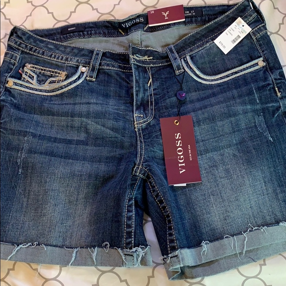 Vigoss NWT shorts